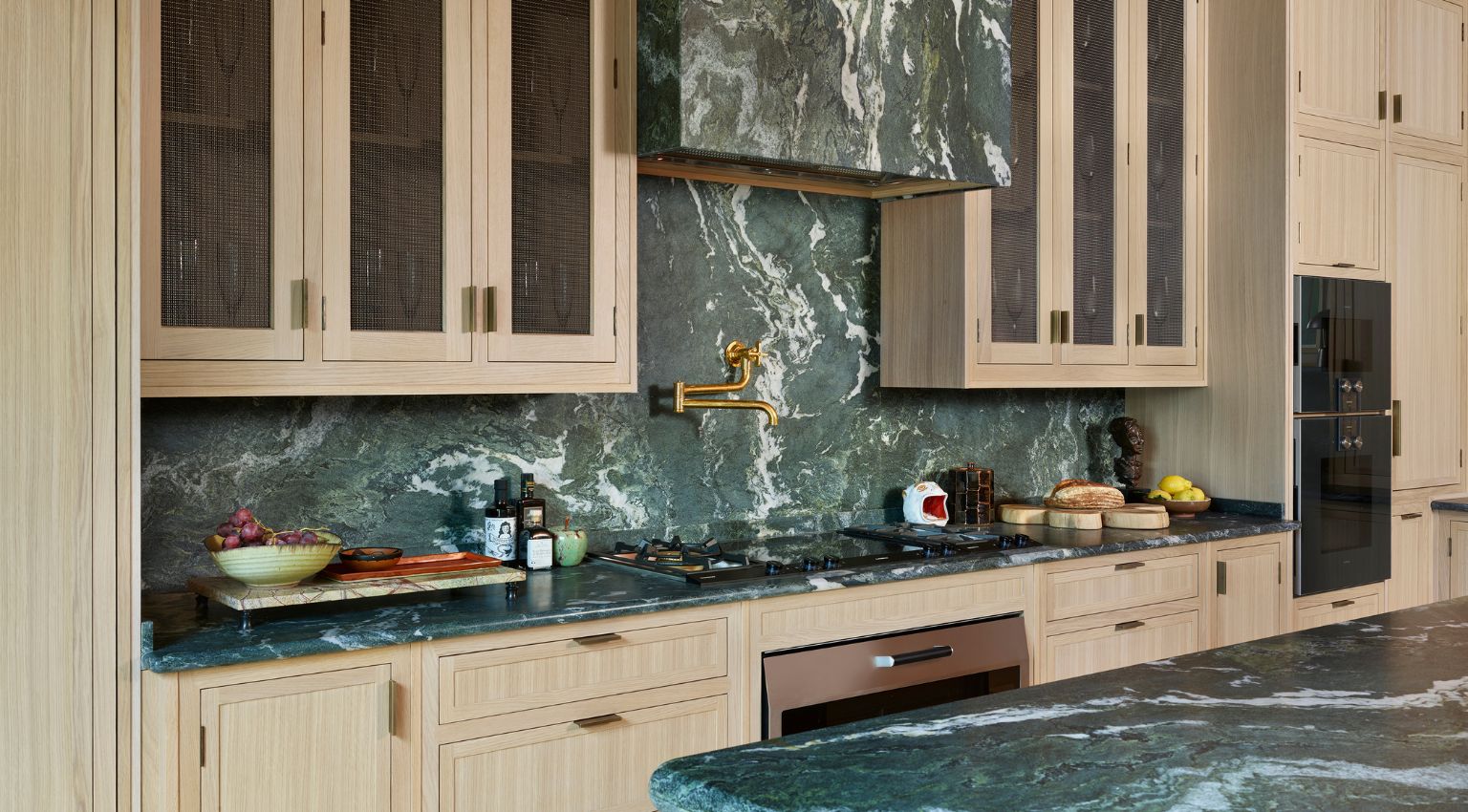 Winner Homes & Gardens Dream Kitchen Collection Award