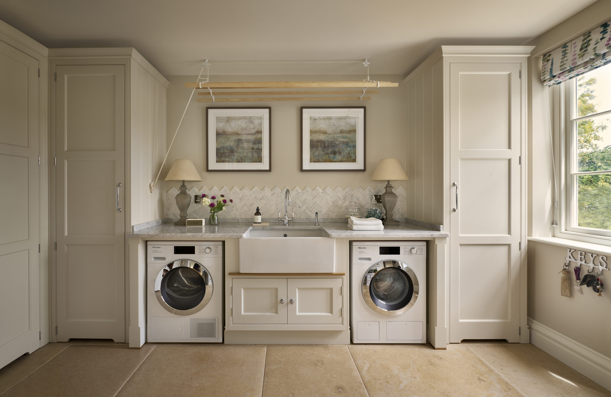 Neutral utility room with storage