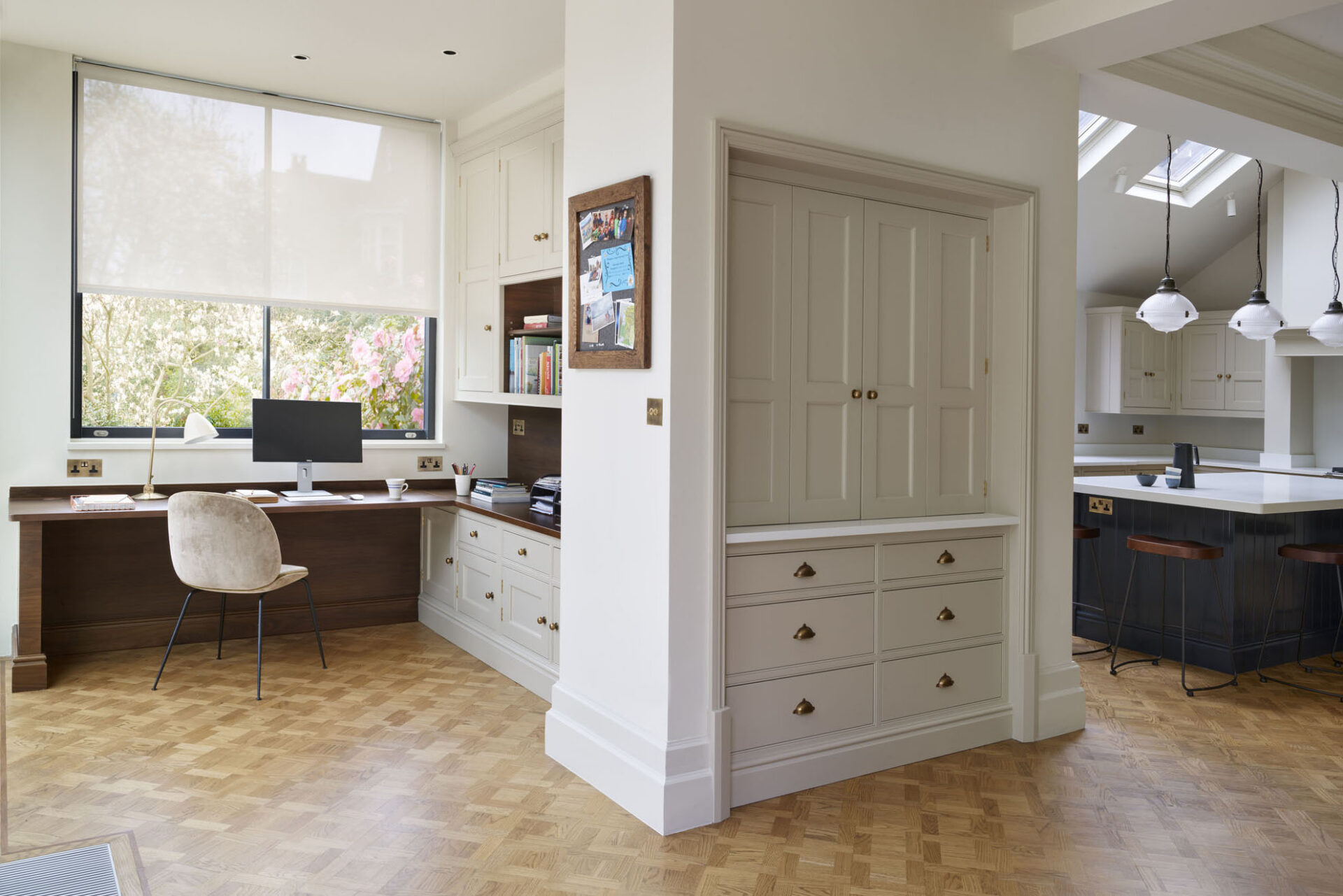 Separation between corner home office and kitchen space